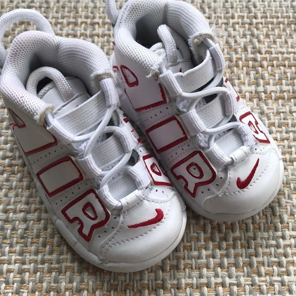 Nike air sneakers